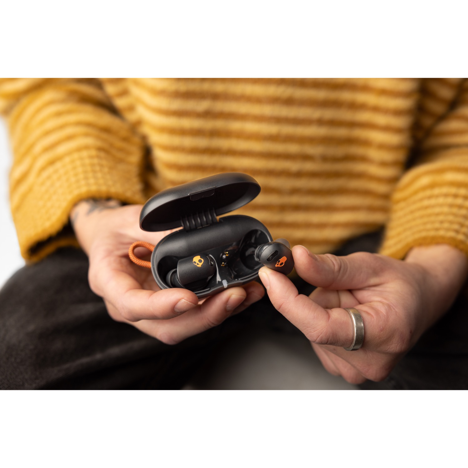 Skullcandy Sesh® ANC Active True Wireless Earbuds - Black/Orange - Image 74